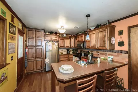 1511 E Maple St, Cushing, OK 74023 photo 11