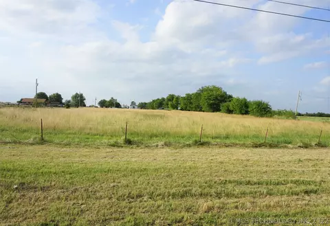 105877 S 4177 Rd, Checotah, OK 74426 photo 2