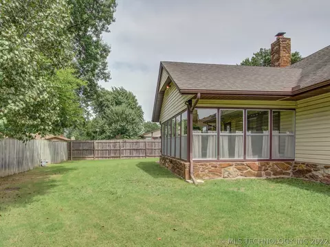 8613 E 77th Pl, Tulsa, OK 74133 photo 32