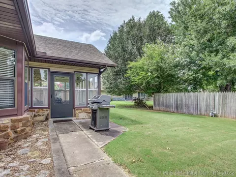 8613 E 77th Pl, Tulsa, OK 74133 photo 31