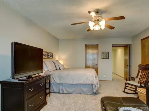 8613 E 77th Pl, Tulsa, OK 74133 photo 25