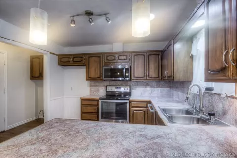 3008 E Jackson Pl, Broken Arrow, OK 74014 photo 9