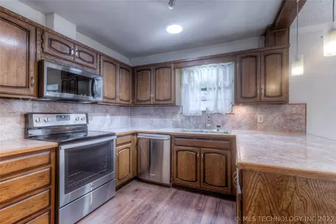 3008 E Jackson Pl, Broken Arrow, OK 74014 photo 6