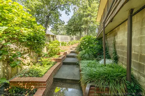 3805 E 98th St, Tulsa, OK 74137 photo 8