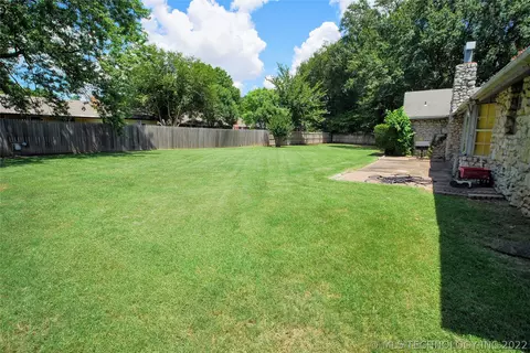 7025 E 70th St, Tulsa, OK 74133 photo 18
