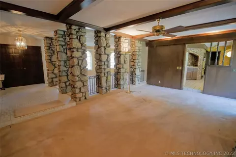 7025 E 70th St, Tulsa, OK 74133 photo 9