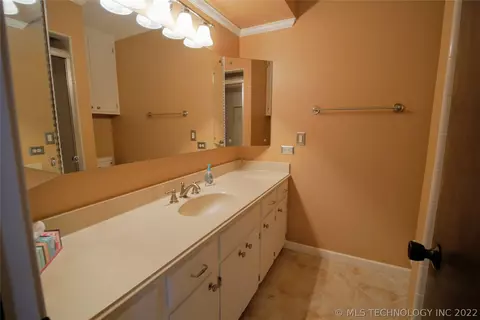 7025 E 70th St, Tulsa, OK 74133 photo 16