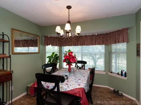 12448 E 35th St, Tulsa, OK 74146 photo 9