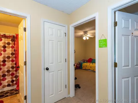 12448 E 35th St, Tulsa, OK 74146 photo 16