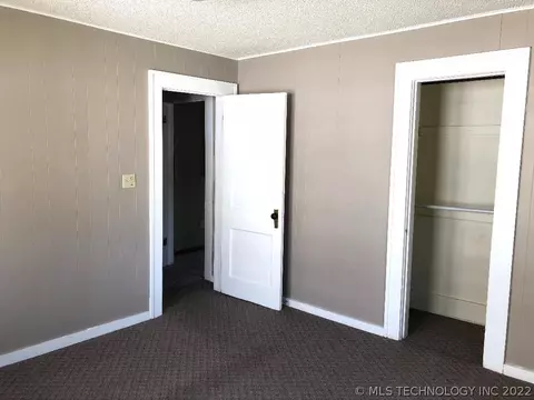 1010 E Broadway St, Cushing, OK 74023 photo 7