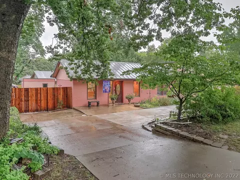 2993 E 78th St, Tulsa, OK 74136 photo 3