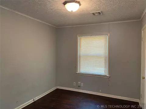 6943 E Latimer Pl N, Tulsa, OK 74115 photo 6