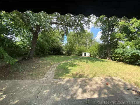 6943 E Latimer Pl N, Tulsa, OK 74115 photo 12
