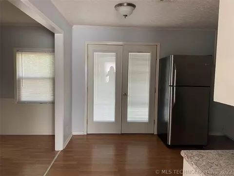 6943 E Latimer Pl N, Tulsa, OK 74115 photo 4