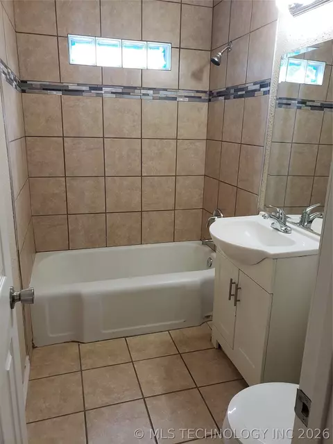 6940 E Marshall St, Tulsa, OK 74115 photo 11