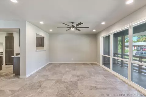 4520 E 38th Pl Pl, Tulsa, OK 74135 photo 20