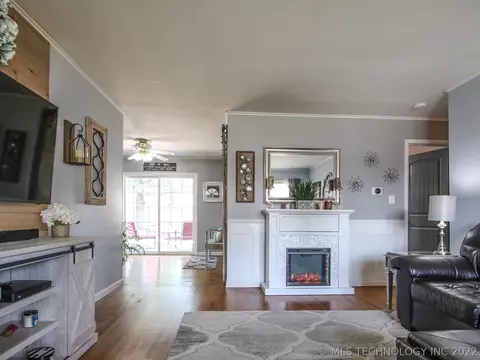 6723 E 28th Pl, Tulsa, OK 74129 photo 4