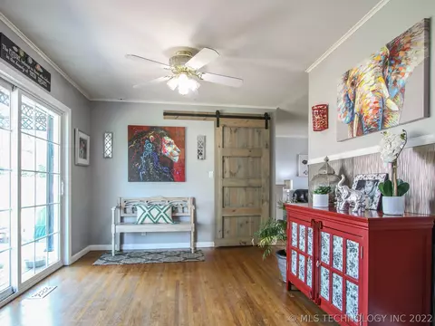 6723 E 28th Pl, Tulsa, OK 74129 photo 8