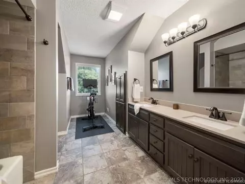 5920 E 80th St, Tulsa, OK 74136 photo 32