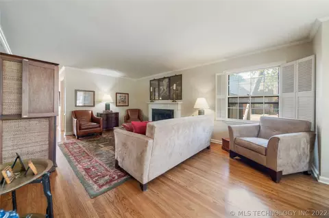2120 E 31 St, Tulsa, OK 74105 photo 8