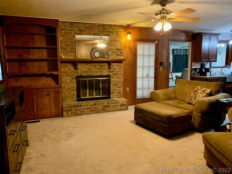 2118 E 55th Ct, Tulsa, OK 74105 photo 6