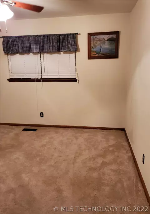 2118 E 55th Ct, Tulsa, OK 74105 photo 14