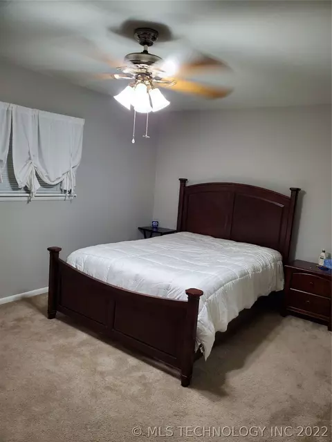 2118 E 55th Ct, Tulsa, OK 74105 photo 19