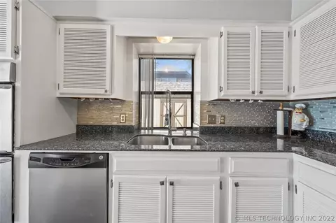 5610 E 76th St, Tulsa, OK 74136 photo 28