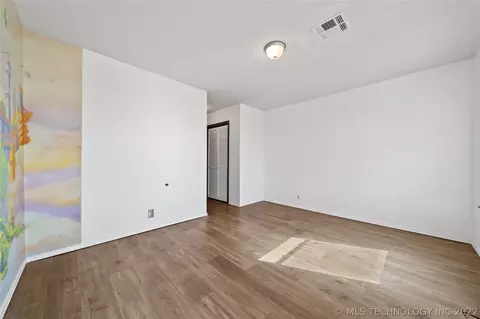 5610 E 76th St, Tulsa, OK 74136 photo 35