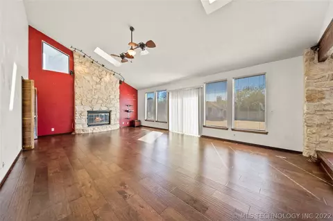 5610 E 76th St, Tulsa, OK 74136 photo 10