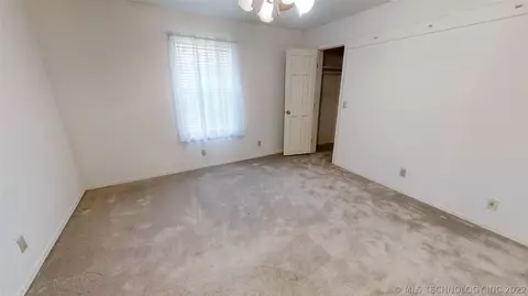 5805 E 78th Pl, Tulsa, OK 74136 photo 23