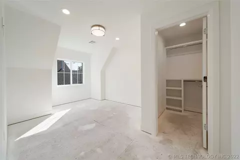 1050 E 34th St, Tulsa, OK 74105 photo 44