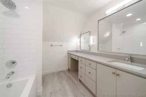 1050 E 34th St, Tulsa, OK 74105 photo 43