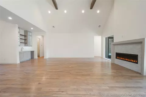 1050 E 34th St, Tulsa, OK 74105 photo 12