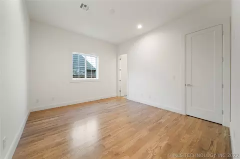 1050 E 34th St, Tulsa, OK 74105 photo 34