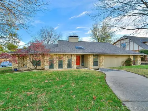 6824 E 65th Pl, Tulsa, OK 74133 photo 1