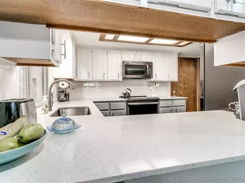 6824 E 65th Pl, Tulsa, OK 74133 photo 17