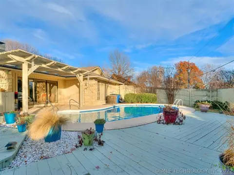 6824 E 65th Pl, Tulsa, OK 74133 photo 32