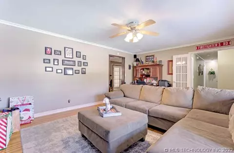 4028 E 46th St, Tulsa, OK 74135 photo 8
