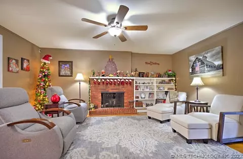 4028 E 46th St, Tulsa, OK 74135 photo 10