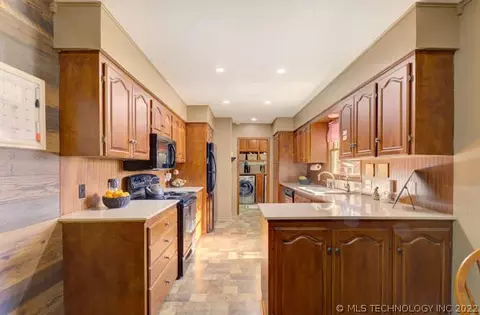 4028 E 46th St, Tulsa, OK 74135 photo 17