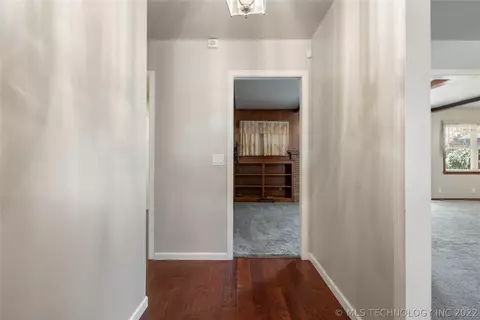 1714 E 59th St, Tulsa, OK 74105 photo 6