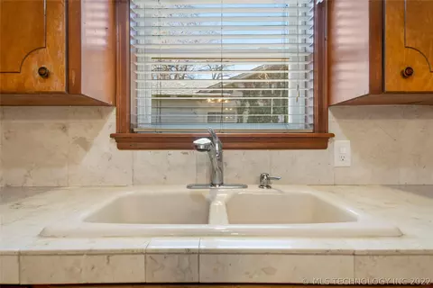 1714 E 59th St, Tulsa, OK 74105 photo 19