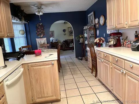 3751 E 85th St, Tulsa, OK 74137 photo 8