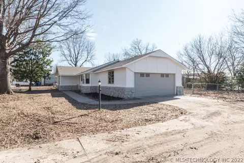20938 E 37th Pl S, Broken Arrow, OK 74014 photo 3