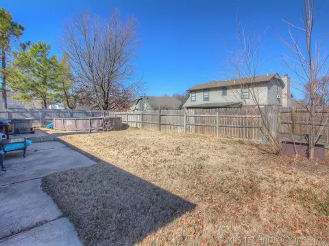 1159 E 138th St, Glenpool, OK 74033 photo 17