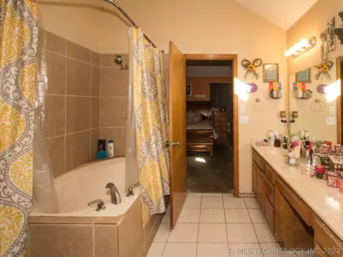 1159 E 138th St, Glenpool, OK 74033 photo 12