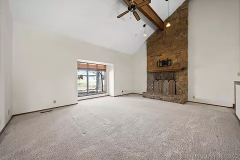 6212 E 78th Pl, Tulsa, OK 74136 photo 3