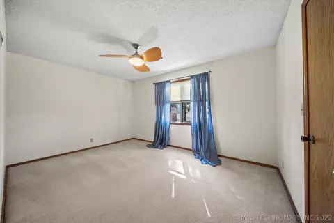 6212 E 78th Pl, Tulsa, OK 74136 photo 23