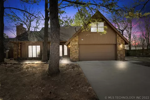 6212 E 78th Pl, Tulsa, OK 74136 photo 1